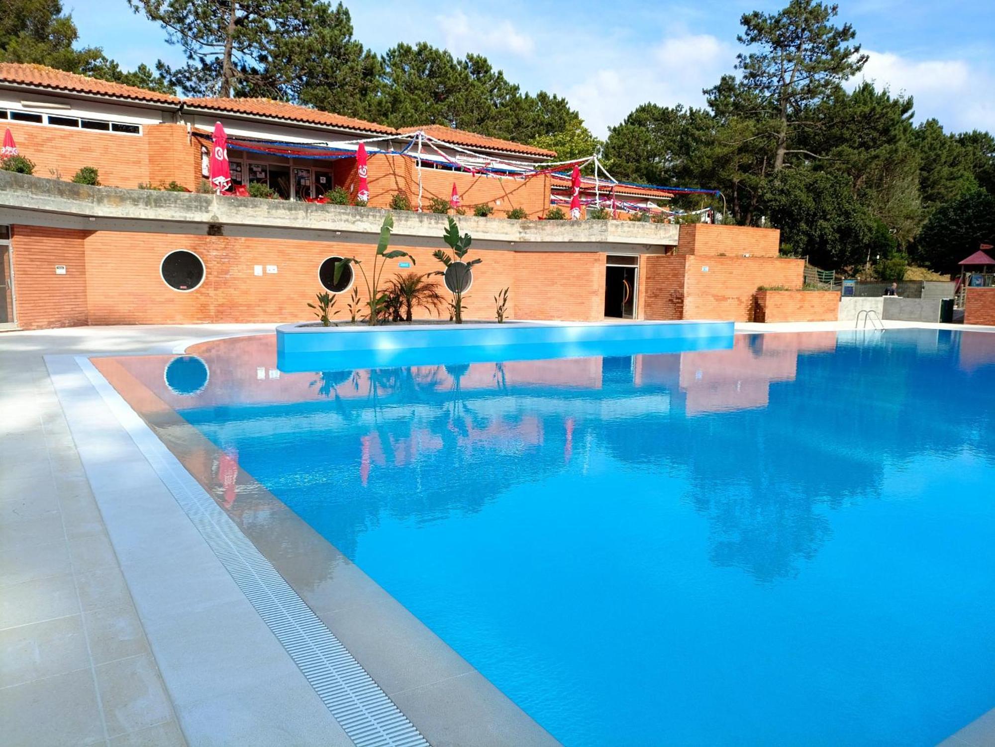 Parque De Campismo Orbitur Foz De Arelho. Hotel Foz do Arelho Kültér fotó